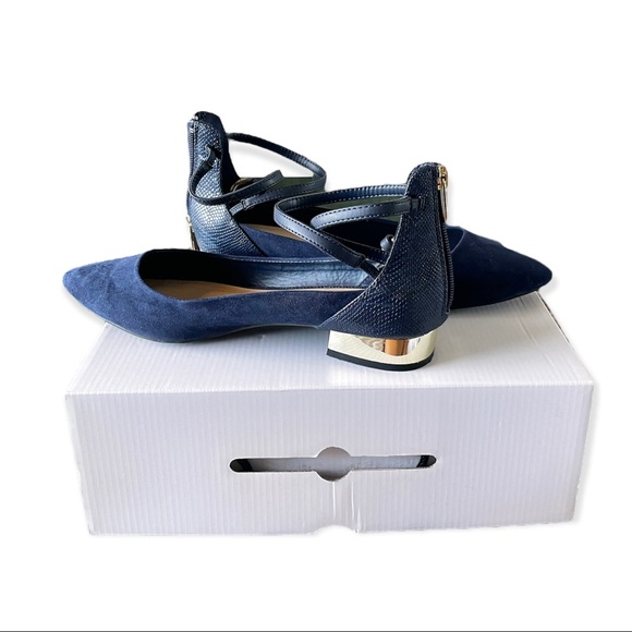 Blue with Gold detailing Aldo Flats - Picture 2 of 3